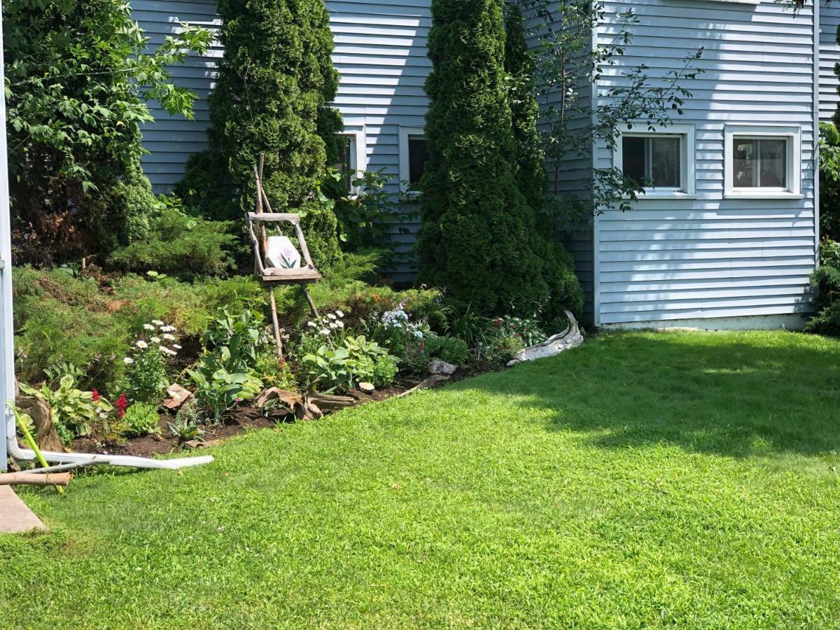 The Bobcaygeon Inn Ngoại thất bức ảnh